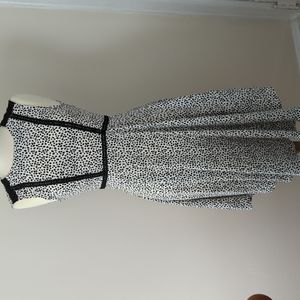 H&M flowy sleeveless dress